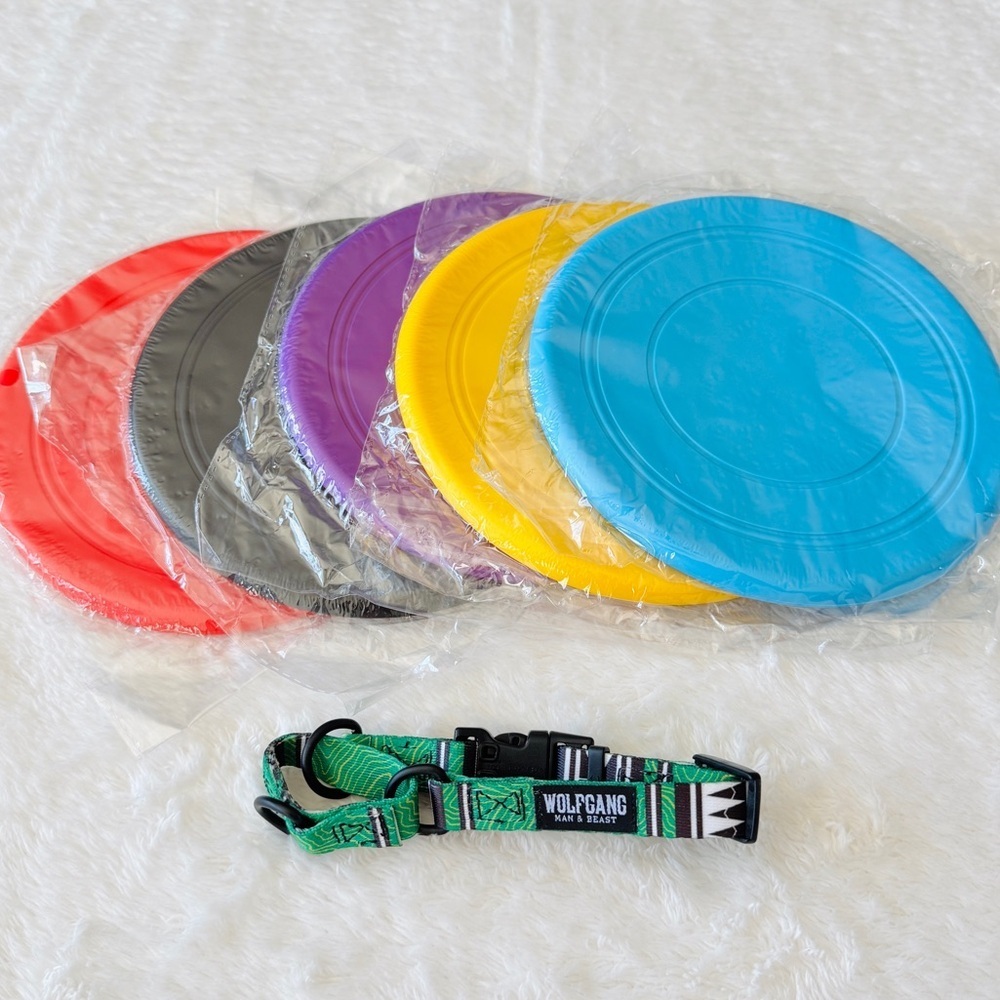 🎅 3/$15 SALE Wolfgang Small Green Dog Collar & Frisbee Set - Multicolor - NEW